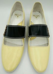 JOHN FLUEVOG Osprey Mary Jane Yellow Black 7